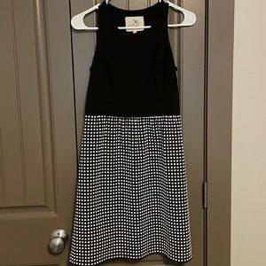 Tabitha size 2 black and white checkered dress